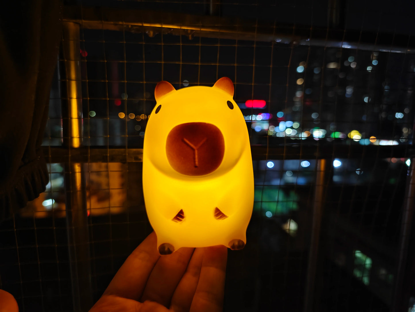 Cute Capybara Night Light - Soft Silicone, Cartoon Charm, Perfect for Kids' Rooms & Birthday Gifts!